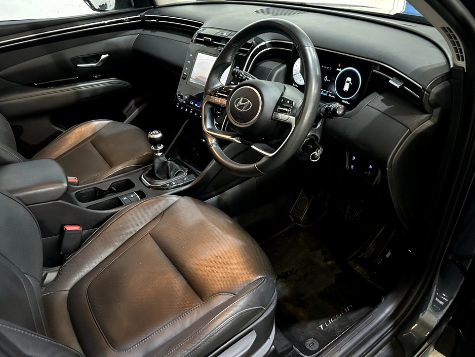 2022 Hyundai Tucson - image 10