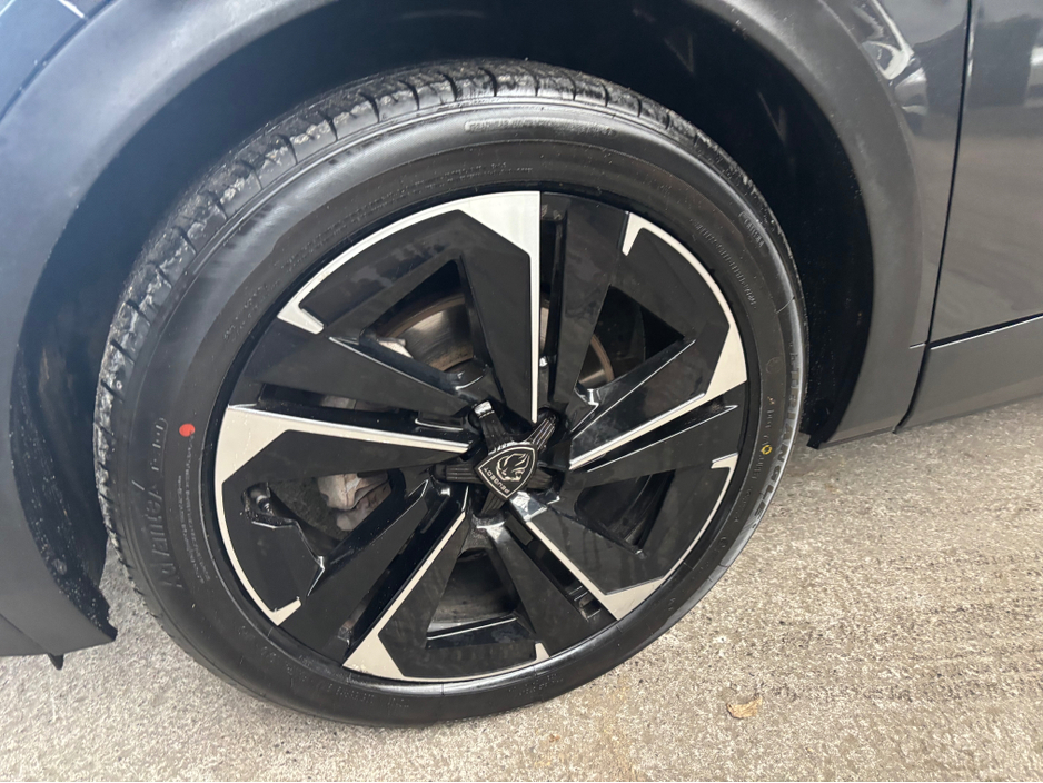 2023 Peugeot 408 - image 13