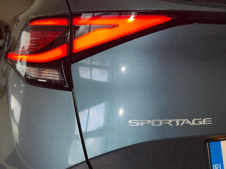 2024 Kia Sportage - image 9