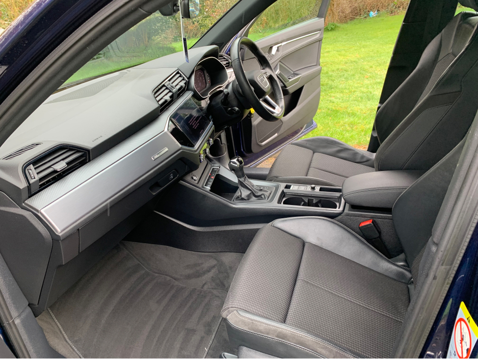 2021 Audi Q3 - image 6