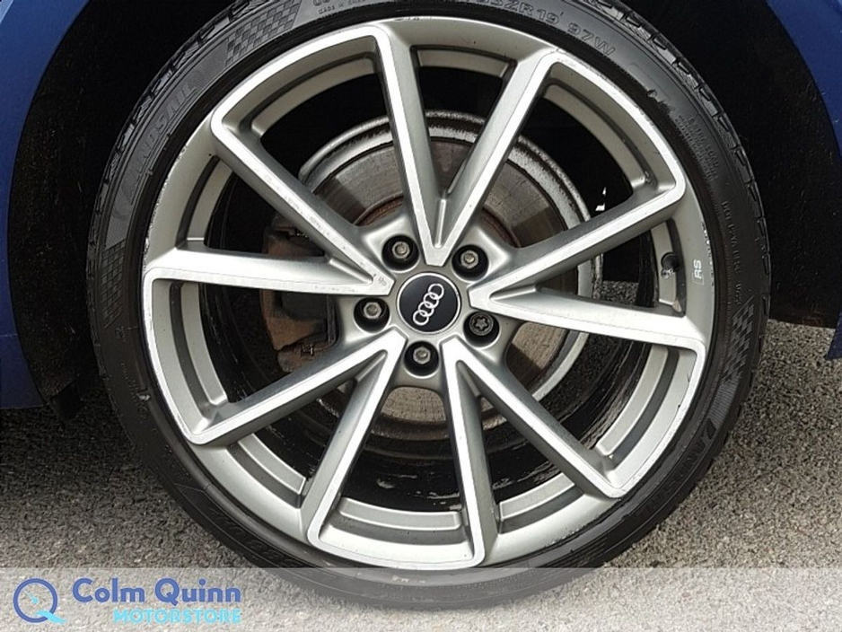 2016 Audi A4 - image 5