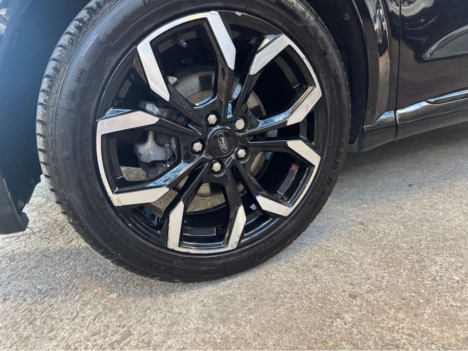 2023 Ford Puma - image 2