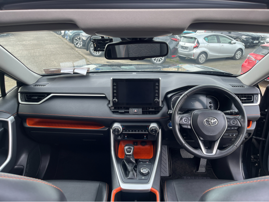 2022 Toyota Rav4 - image 15