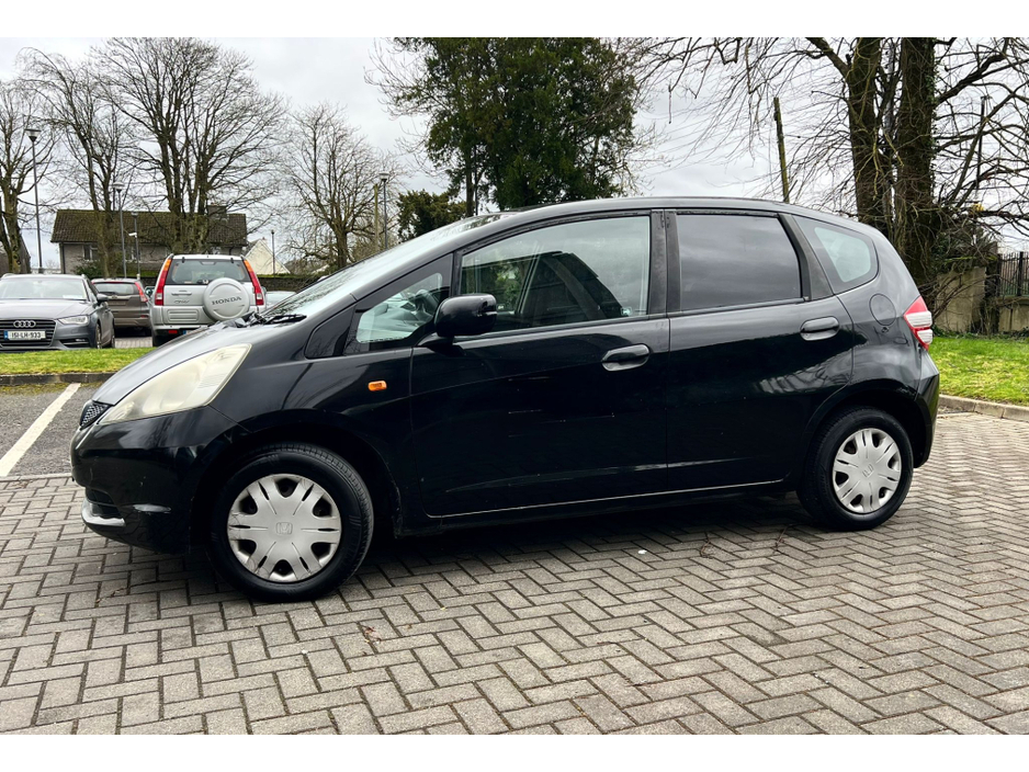 2008 Honda Jazz - image 9