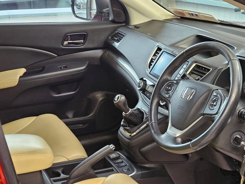 2018 Honda CR-V - image 14