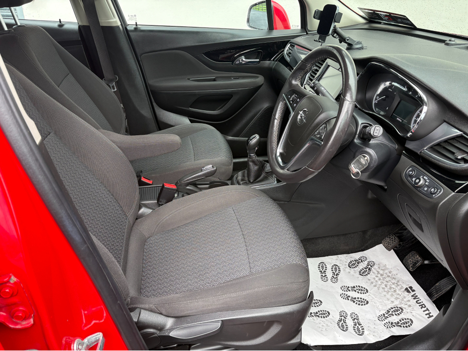 2017 Opel Mokka - image 5