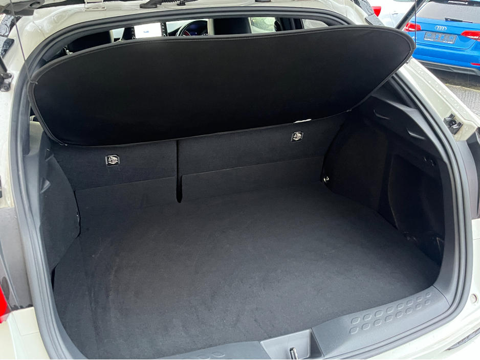 2019 Toyota C-HR GR SPORT AUTOMATIC HYBRID 1.8 PETROL //HALF LEATHER SEATS//ADAPTIVE CRUISE CONTROL//KEYLESS ENTRY//REVERSE CAMERA// €22,950