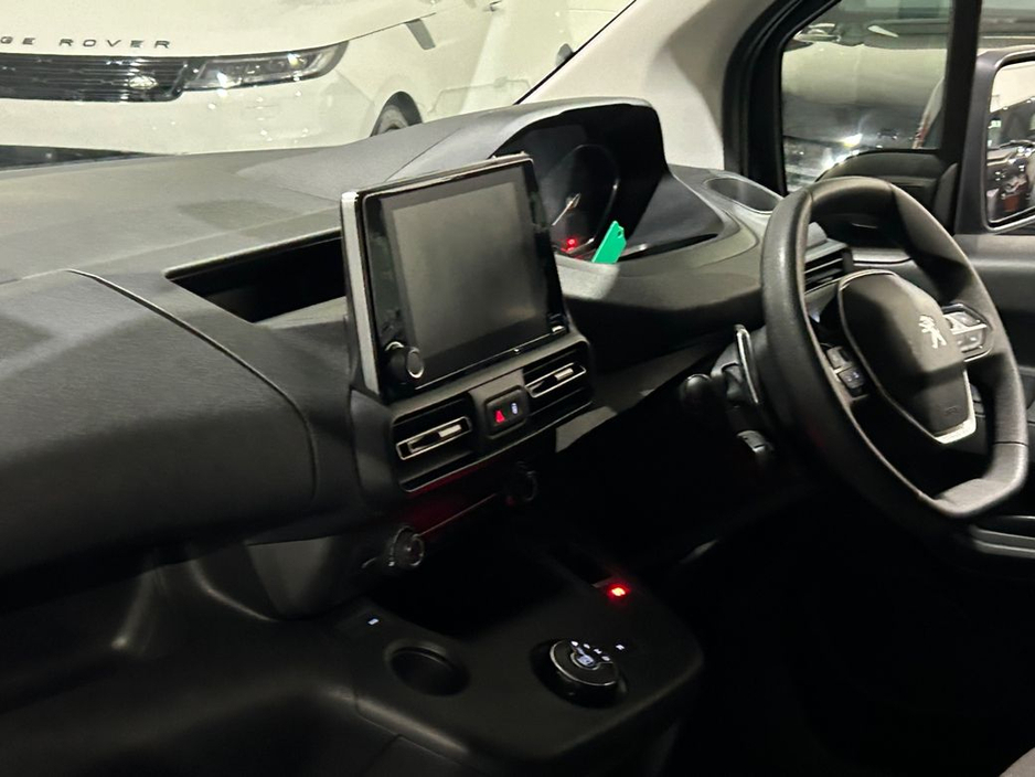 2021 Peugeot Partner AUTOMTIC BLUEHDI ASPHALT PREMIUM L1 €16,950