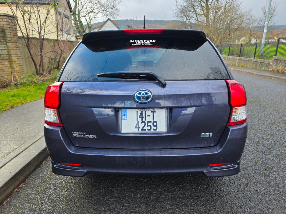 2014 Toyota Corolla Fielder 5DR Auto €7,950