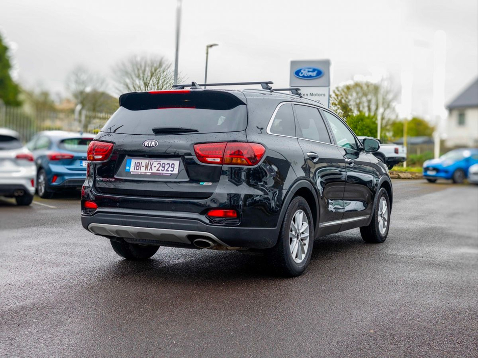2018 Kia Sorento - image 20