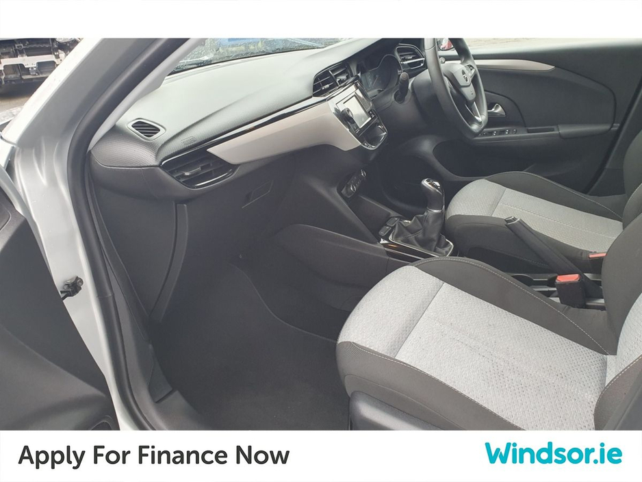 2024 Opel Corsa SC 1.2i (75PS) S/S 5 Speed €20,995