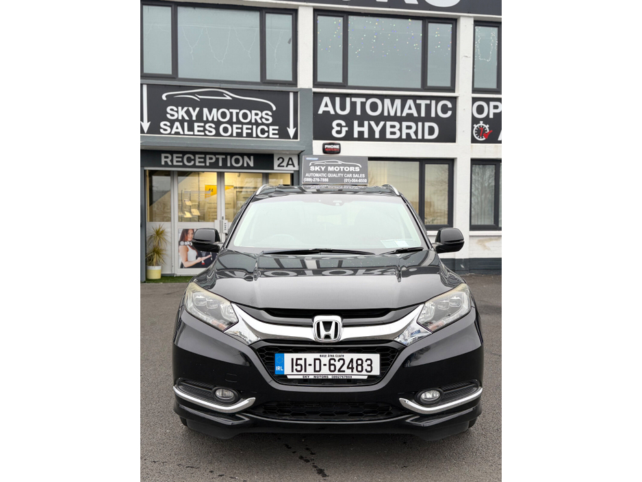 2015 Honda Vezel - image 2