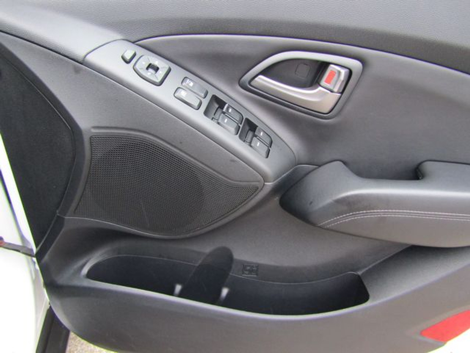 2015 Hyundai ix35 1.7 Executive 4DR €8,950