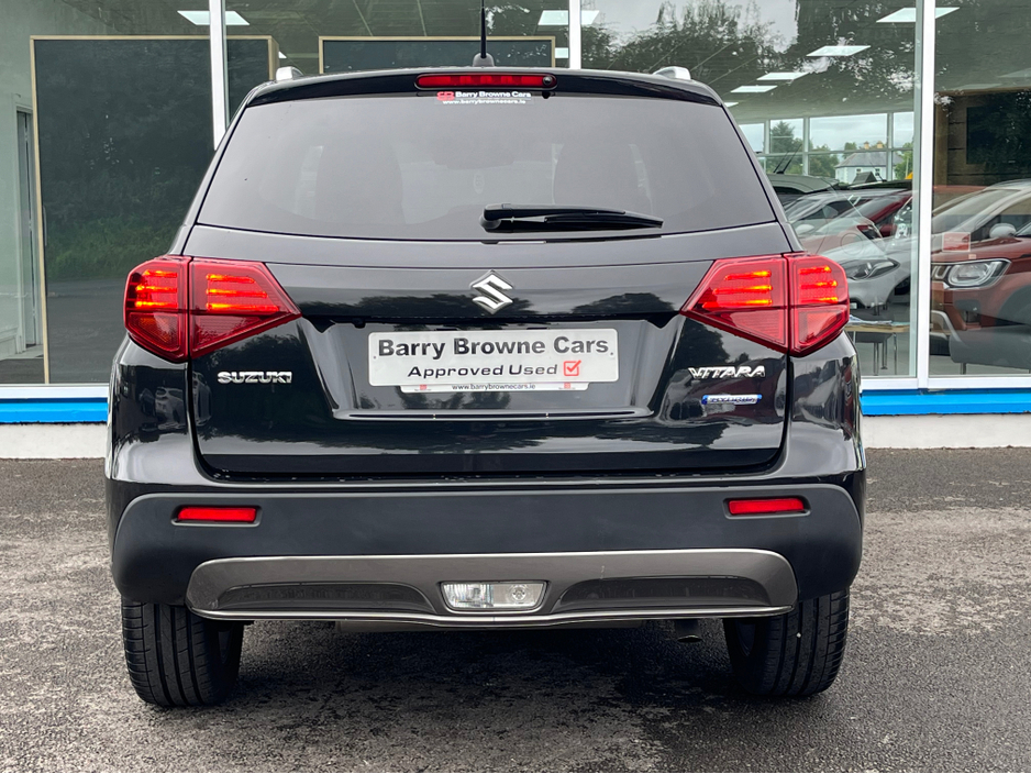 2023 Suzuki Vitara - image 7