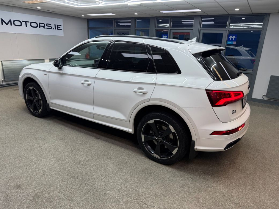 2019 Audi Q5 - image 18