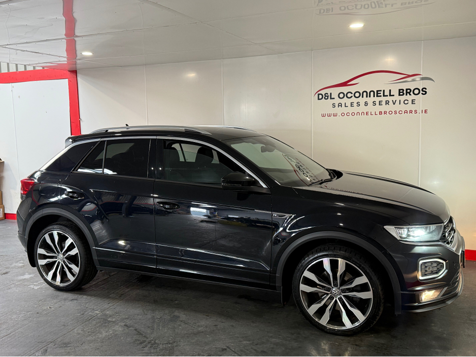 2019 Volkswagen T-Roc - image 24
