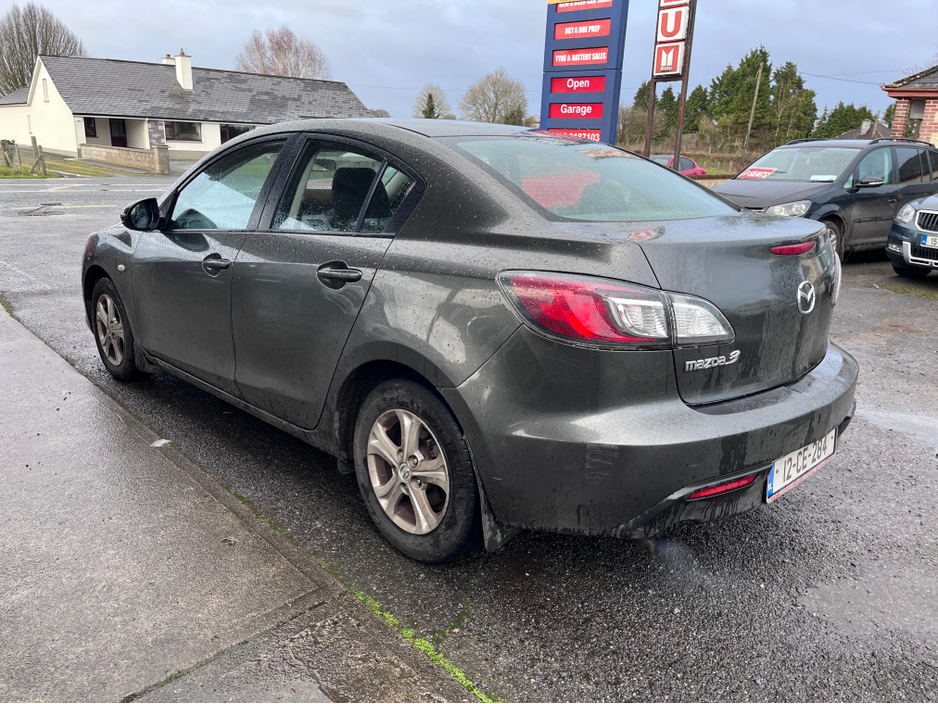 2012 Mazda Mazda3 - image 3