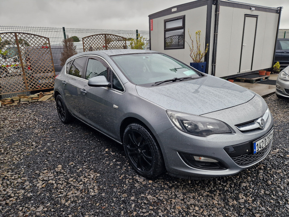 2014 Vauxhall Astra  €5,250