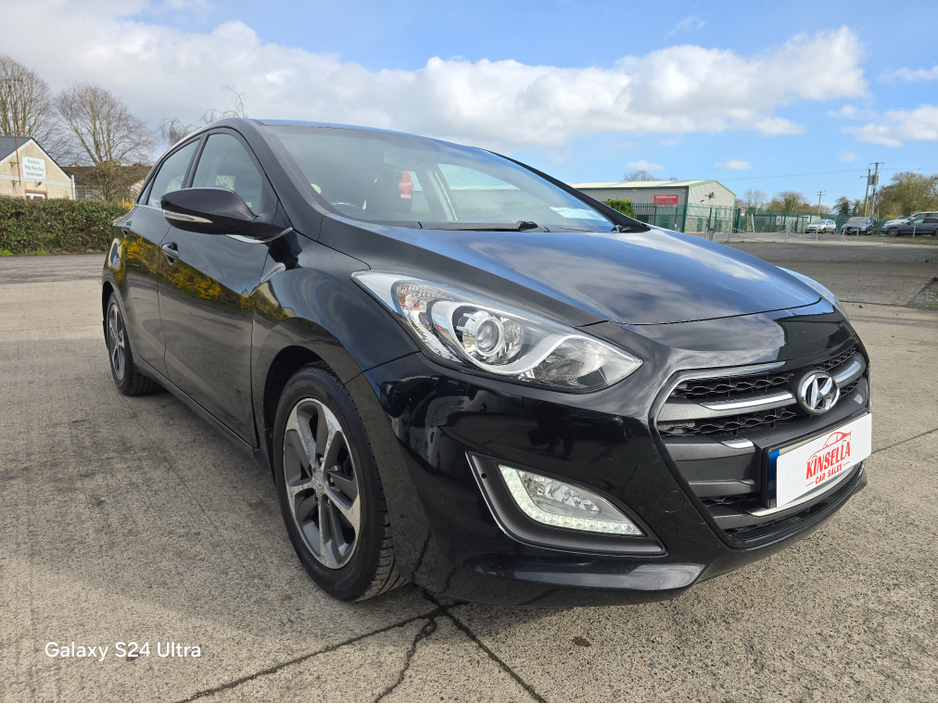 2016 Hyundai i30 - image 7