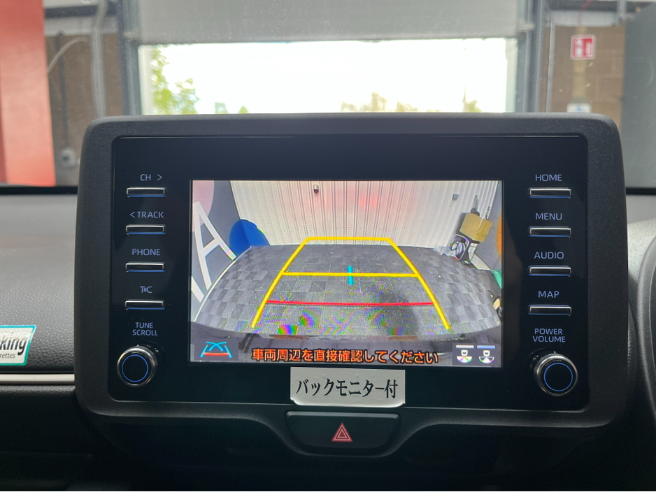 2020 Toyota Yaris - image 16