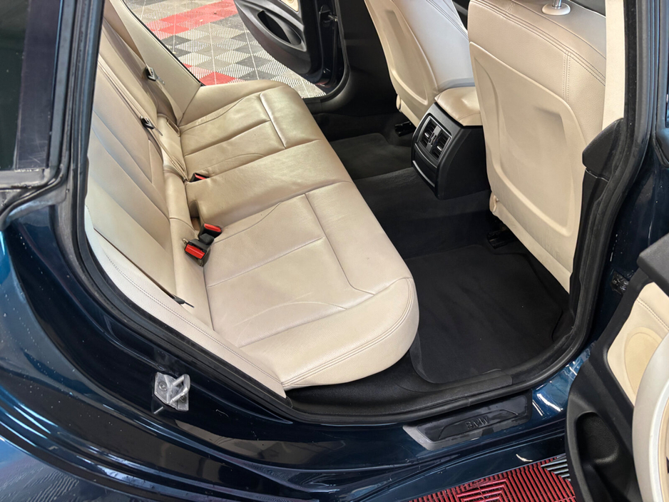 2015 BMW 3 Series 318d SE €10,950