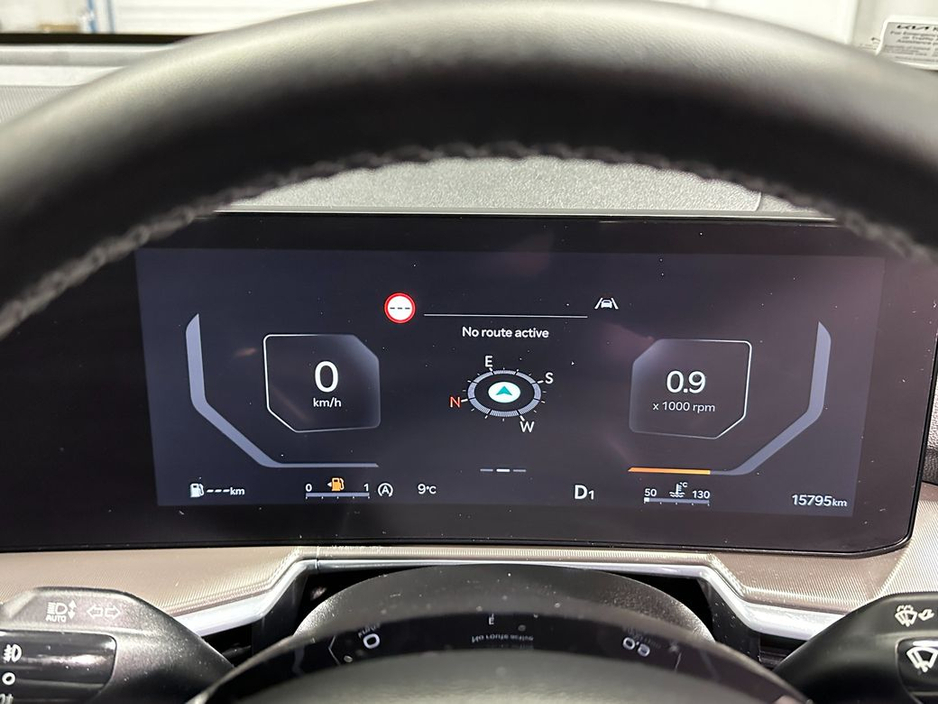 2025 Kia Sorento - image 15