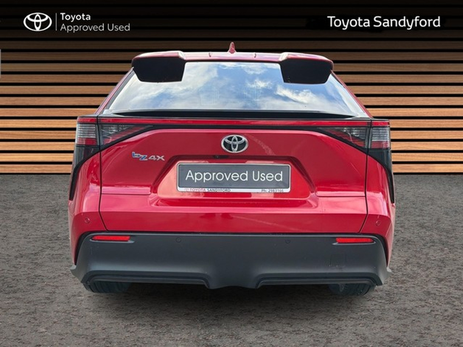 2025 Toyota bZ4X - image 4