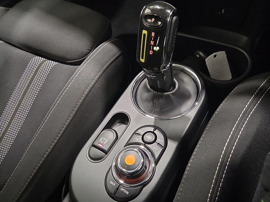 2021 MINI Hatch Electric Level 1 €12,950