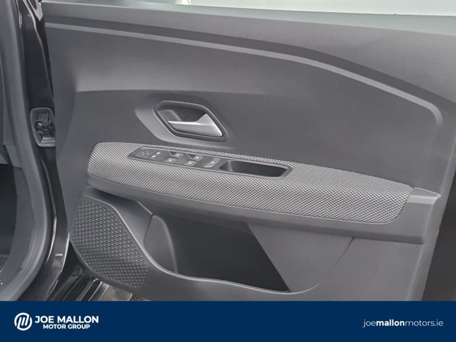 2025 Dacia Sandero Stepway STEPWAY Expression TCe 90 GSR2