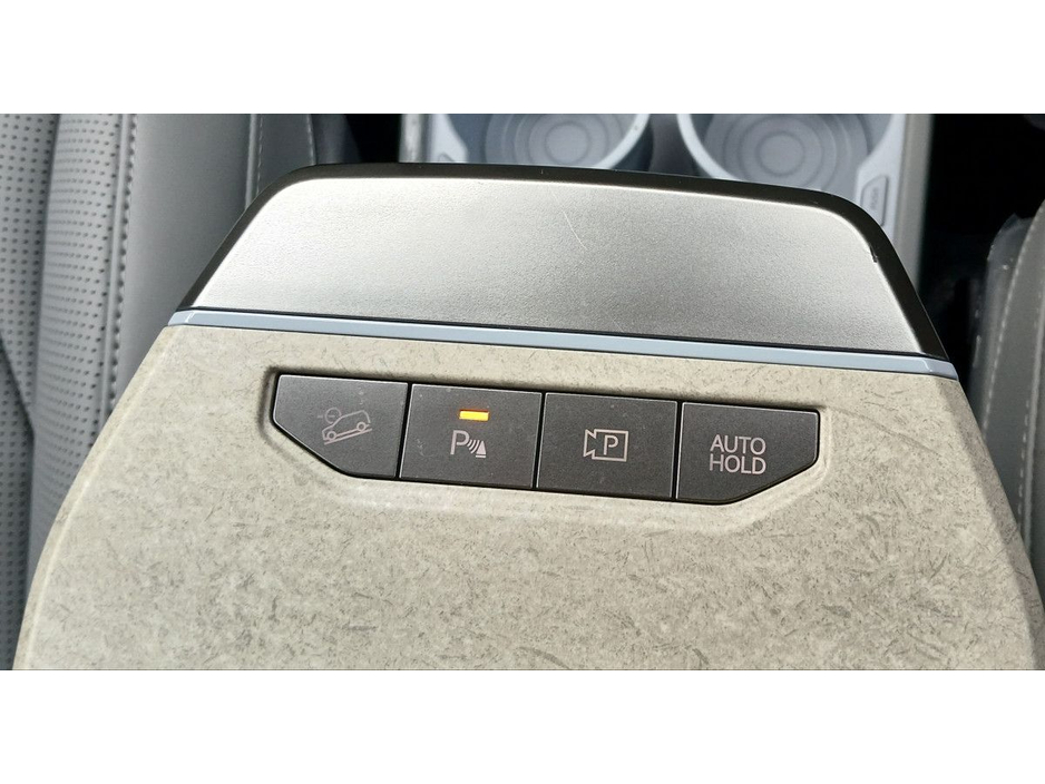 2025 Kia EV3 - image 23