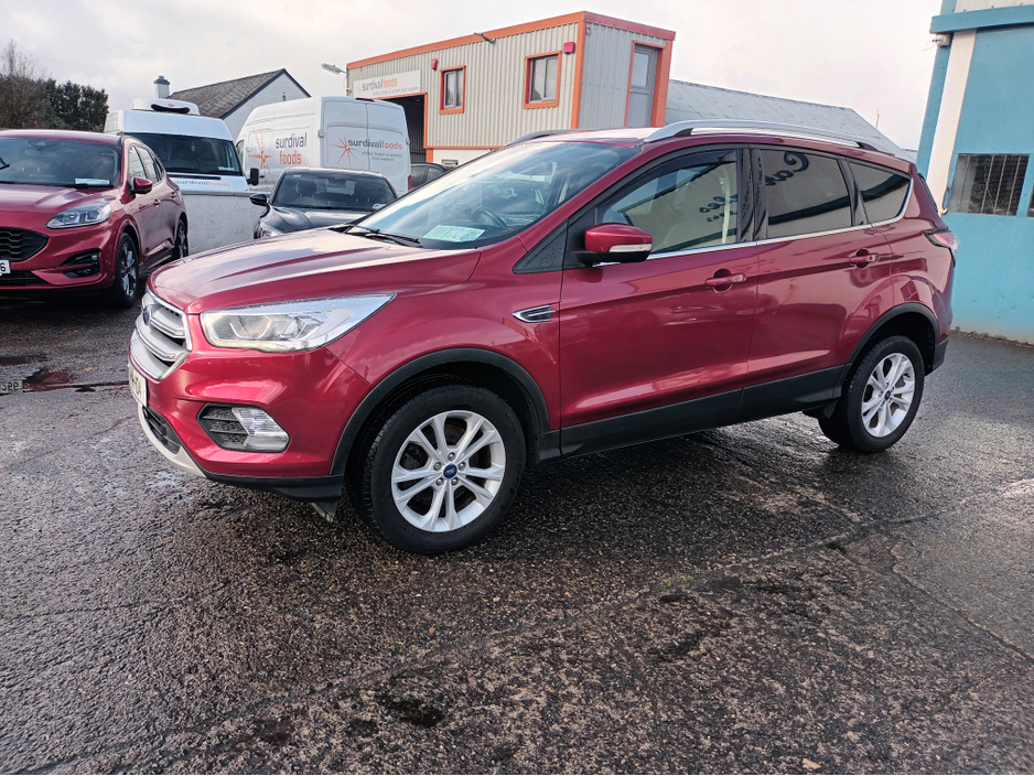 2018 Ford Kuga - image 2