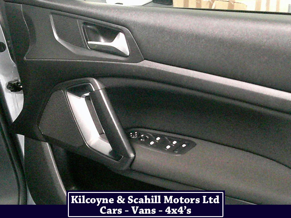 2016 Peugeot 308 ACTIVE 1.6 BLUE HDI 100 4DR