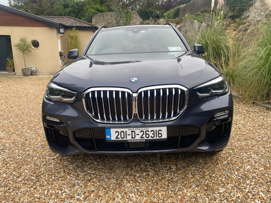 2020 BMW X5 xDrive45e M Sport €52,999