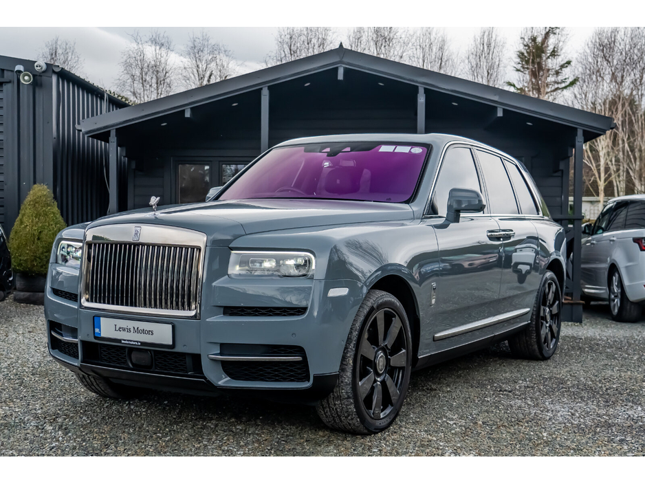 2023 Rolls-Royce Cullinan  €489,950