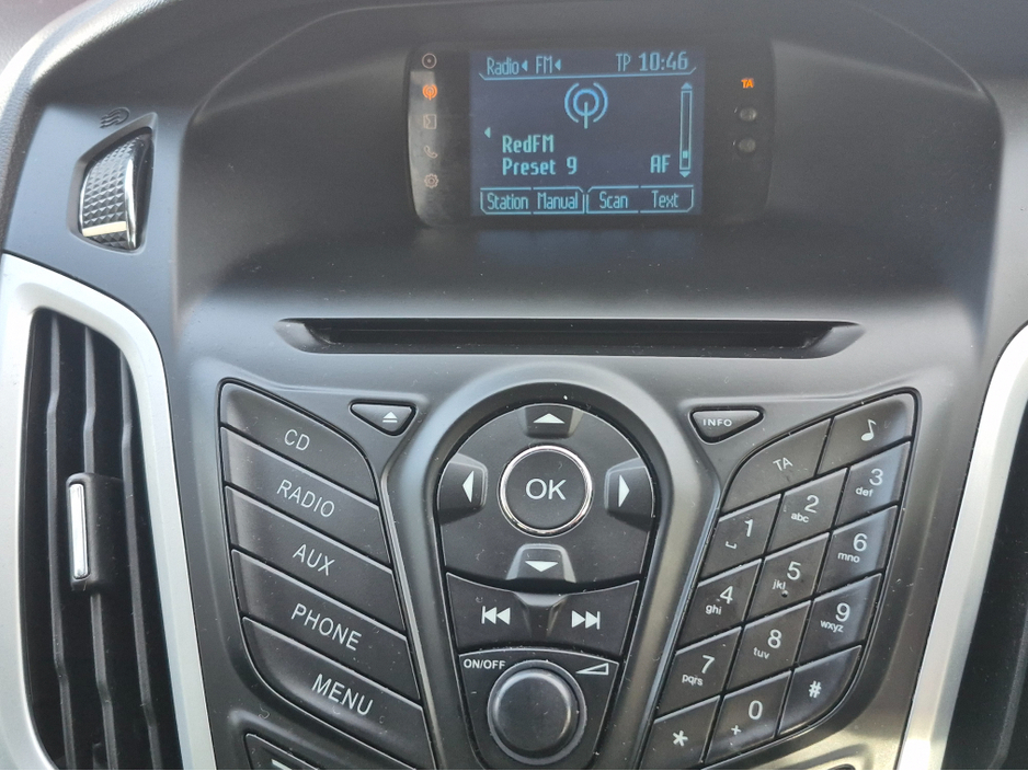 2012 Ford Focus 1.6 TDCI 95PS M6 ZETEC 4DR S/S €4,950