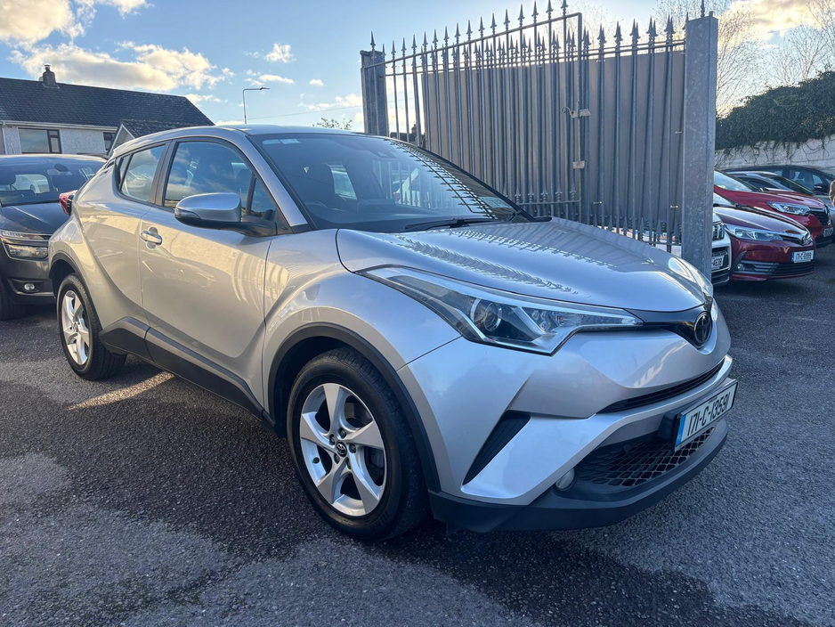 2017 Toyota C-HR 1.2T LUNA 4DR  PETROL €16,250