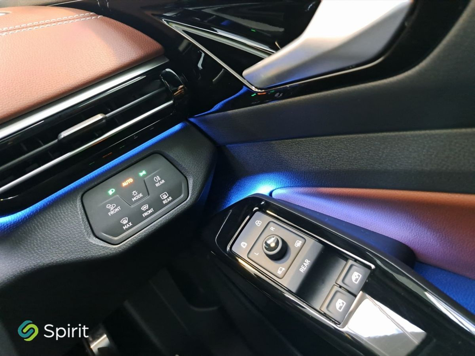 2023 Volkswagen ID.5 - image 20