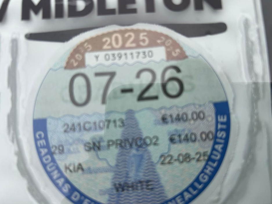 2024 Kia Ceed - image 7