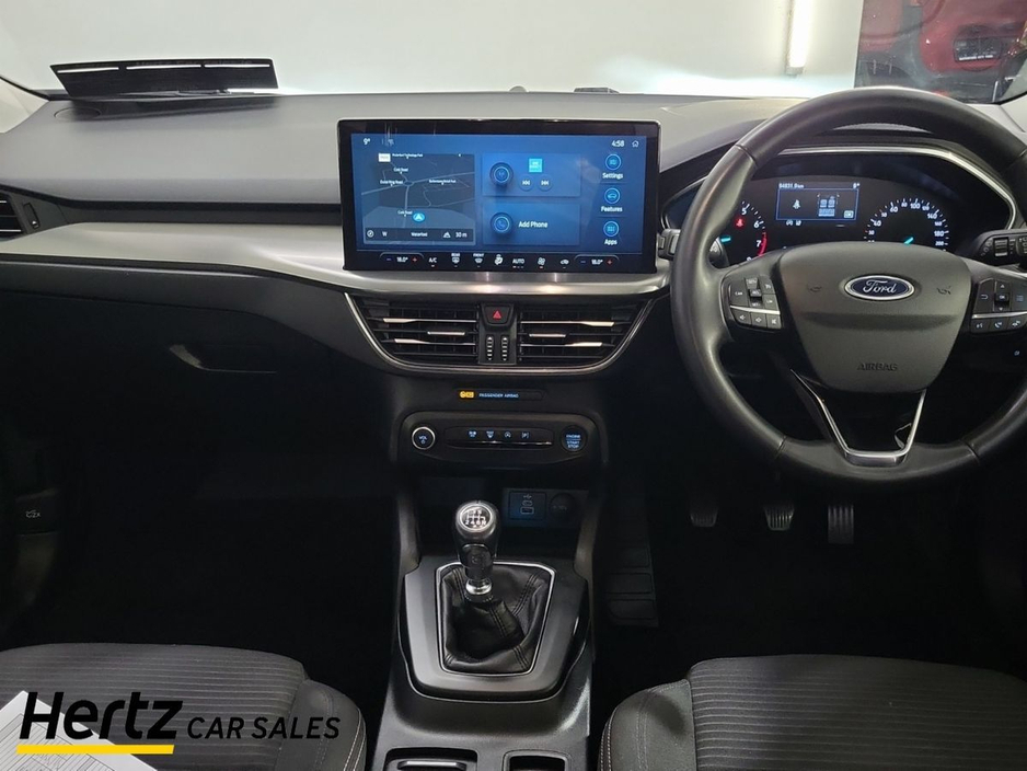 2023 Ford Focus - image 12