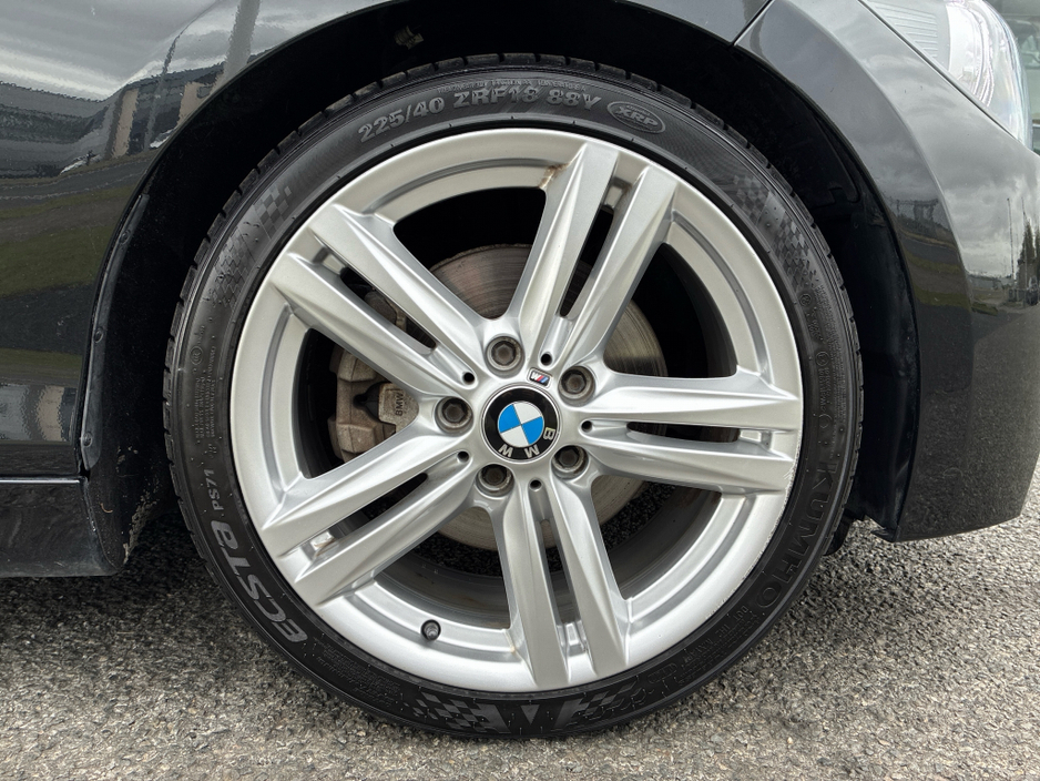 2014 BMW 1 Series - image 5