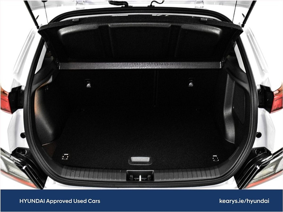 2023 Hyundai Kona - image 9