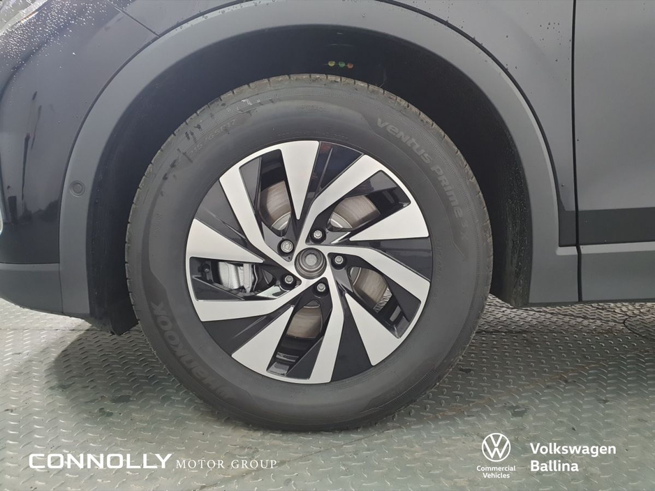 2026 Volkswagen Tiguan COMMERCIAL 2 SEAT