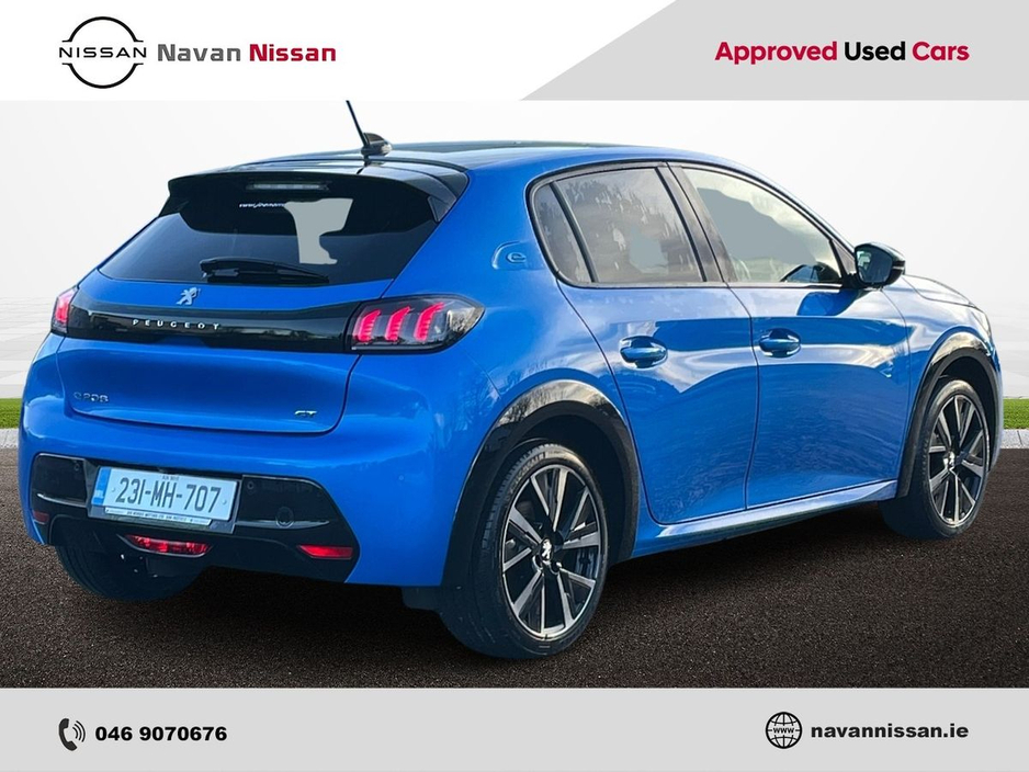 2023 Peugeot 208 Electric 136bhp (50 kWh) GT €19,950