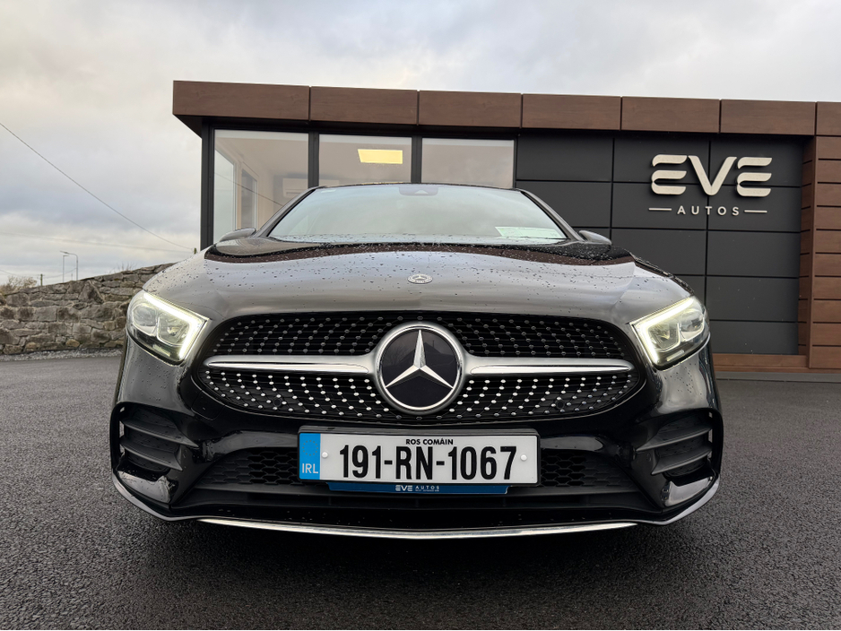 2019 Mercedes-Benz A Class A200d - AMG Premium + Low mileage €24,890
