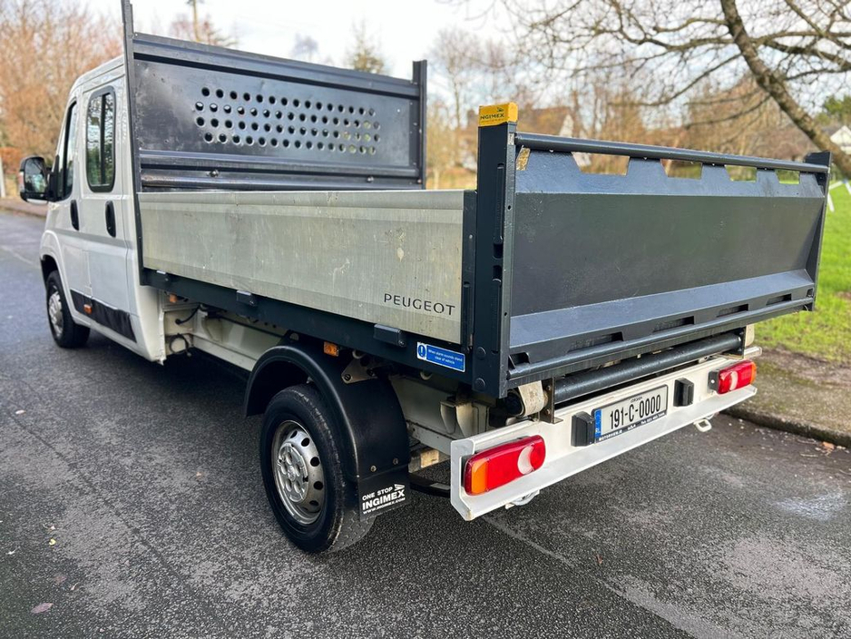 2019 Peugeot Boxer - image 12