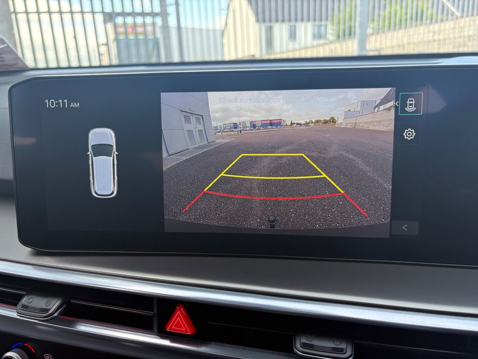 2025 Kia Sorento - image 6