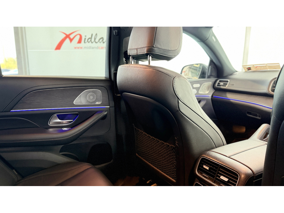 2022 Mercedes-Benz GLE Class - image 8