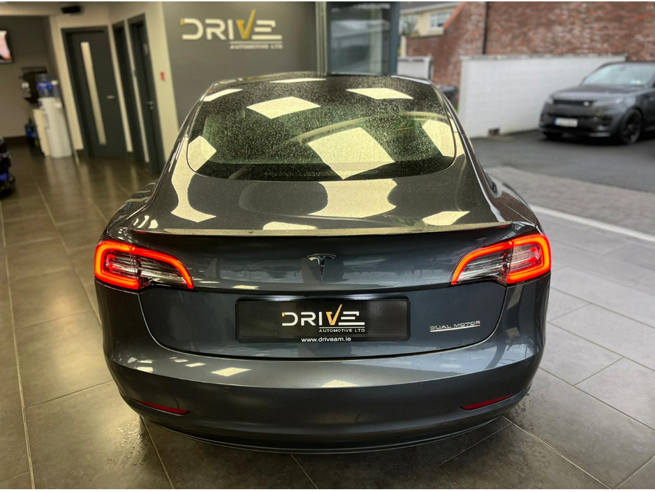 2019 Tesla Model S M3P Performance Dual Motor €21,900