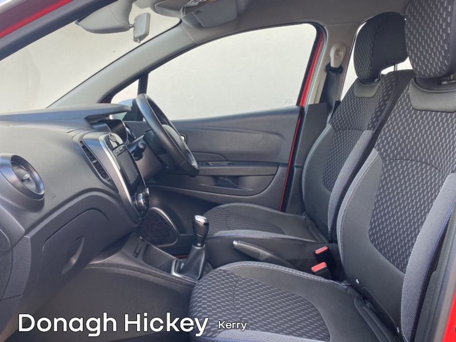 2018 Renault Captur dCi 90 DYNAMIQUE NAV €13,900