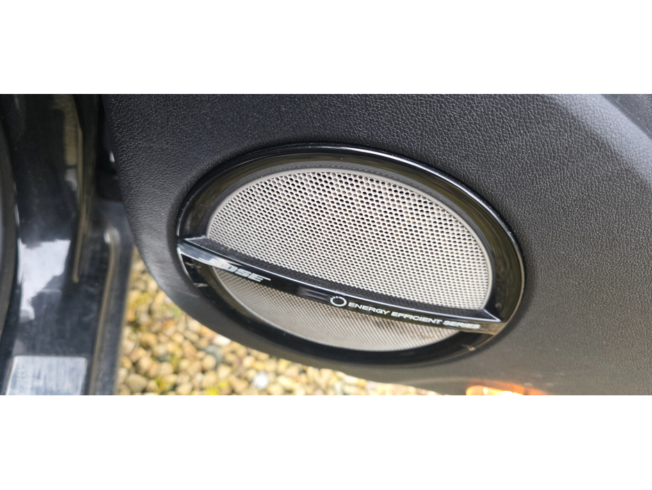 2015 Renault Grand Scenic - image 8